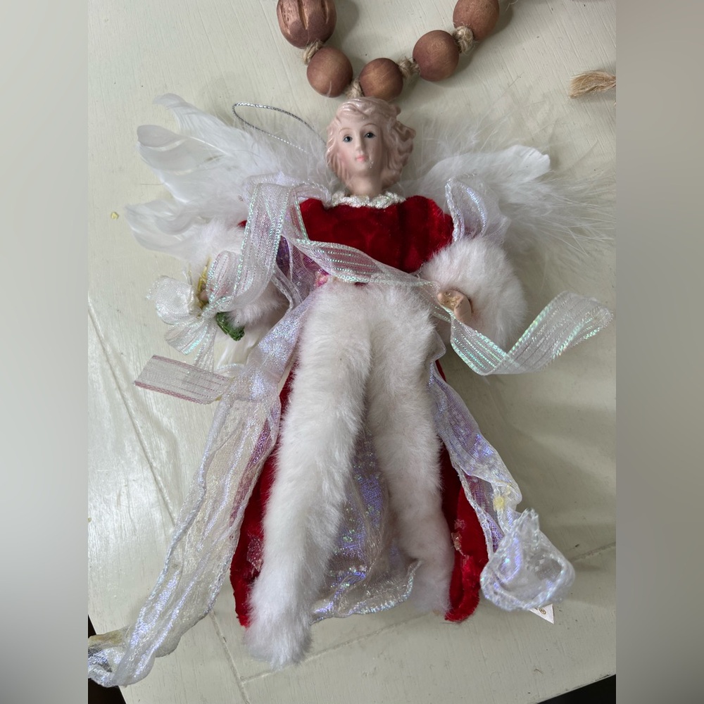 Dan Dee Collectors Choice Vintage Angel Ornament